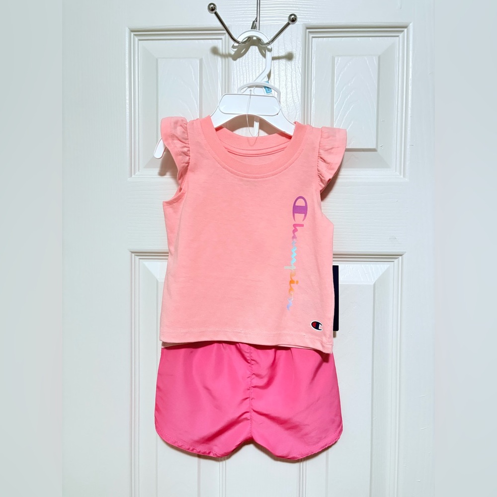 2 pc Champion baby pink top w/ dark pink jersey shorts set baby girl/Size: 3-6M